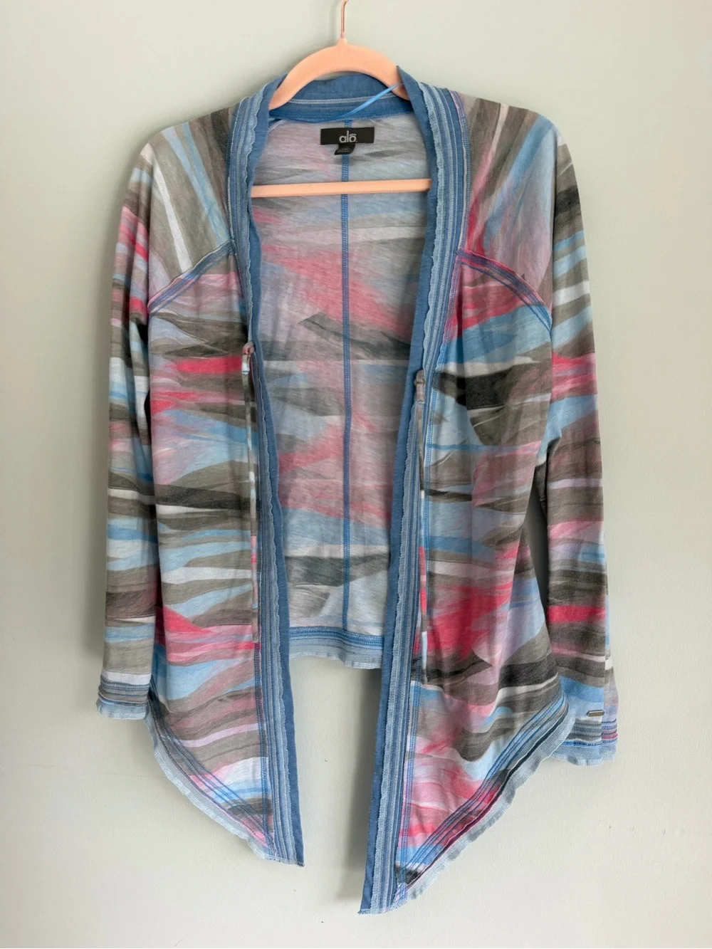 ALO Yoga Multicolor Striped Open Cardigan in Blue, Pink, Gray Size Medium